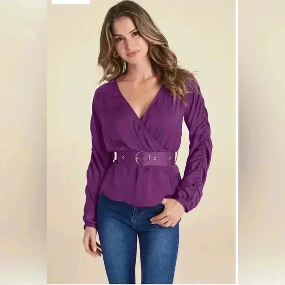 V neck belted top - Picture 10 of 16